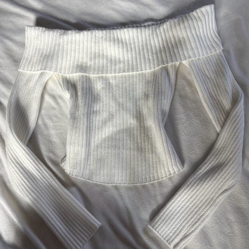 Edikted off the shoulder white top!! Size medium